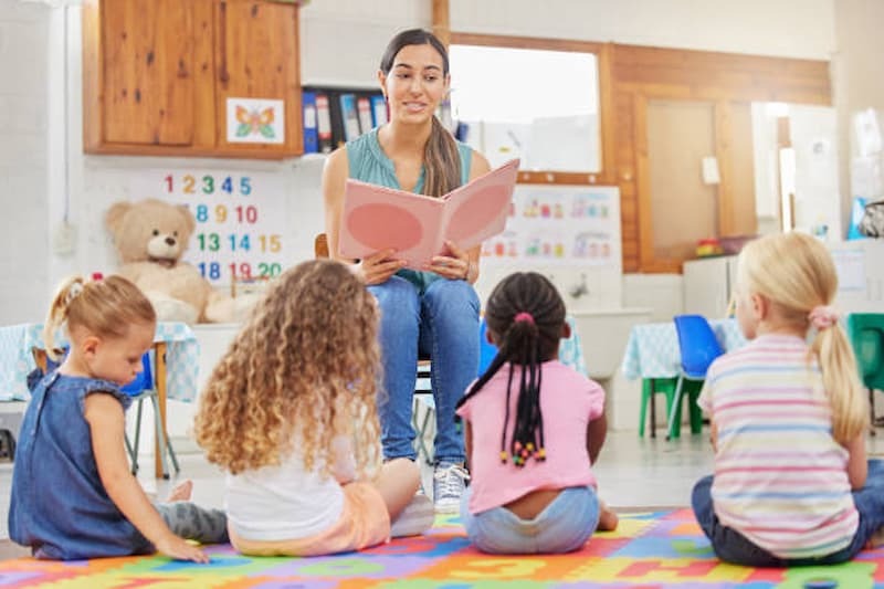 Curso de Auxiliar de Creche RAC